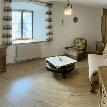 Apartamento Schloss Naudersberg 2 In By Interhome