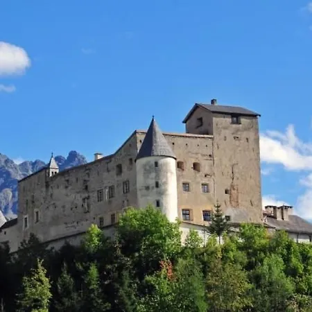 Apartamento Schloss Naudersberg 2 In By Interhome